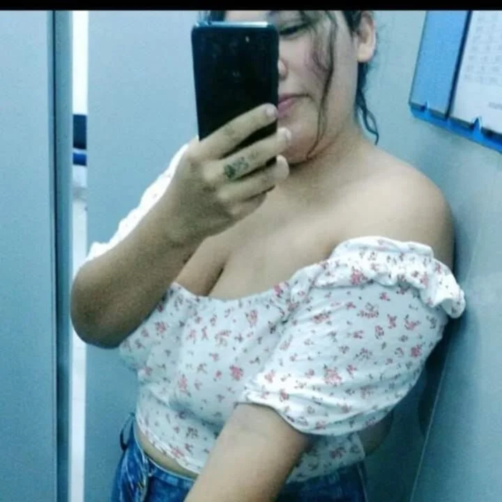 Chat +18 off-line de KimberlyWooker