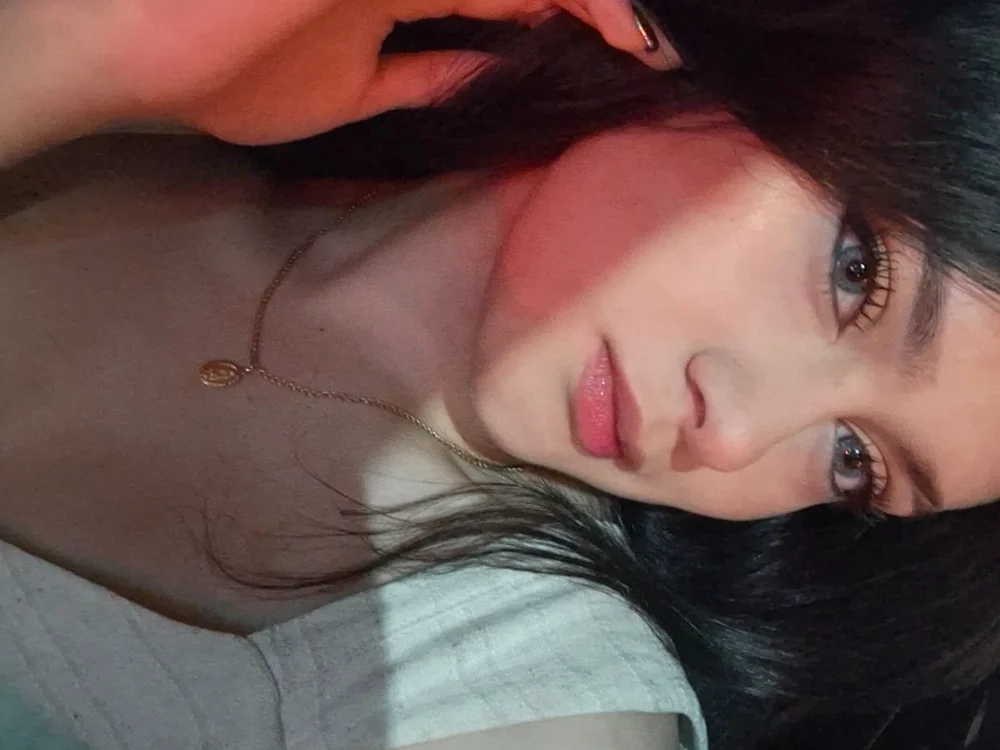 Anny-Rika's Offline XXX Chat