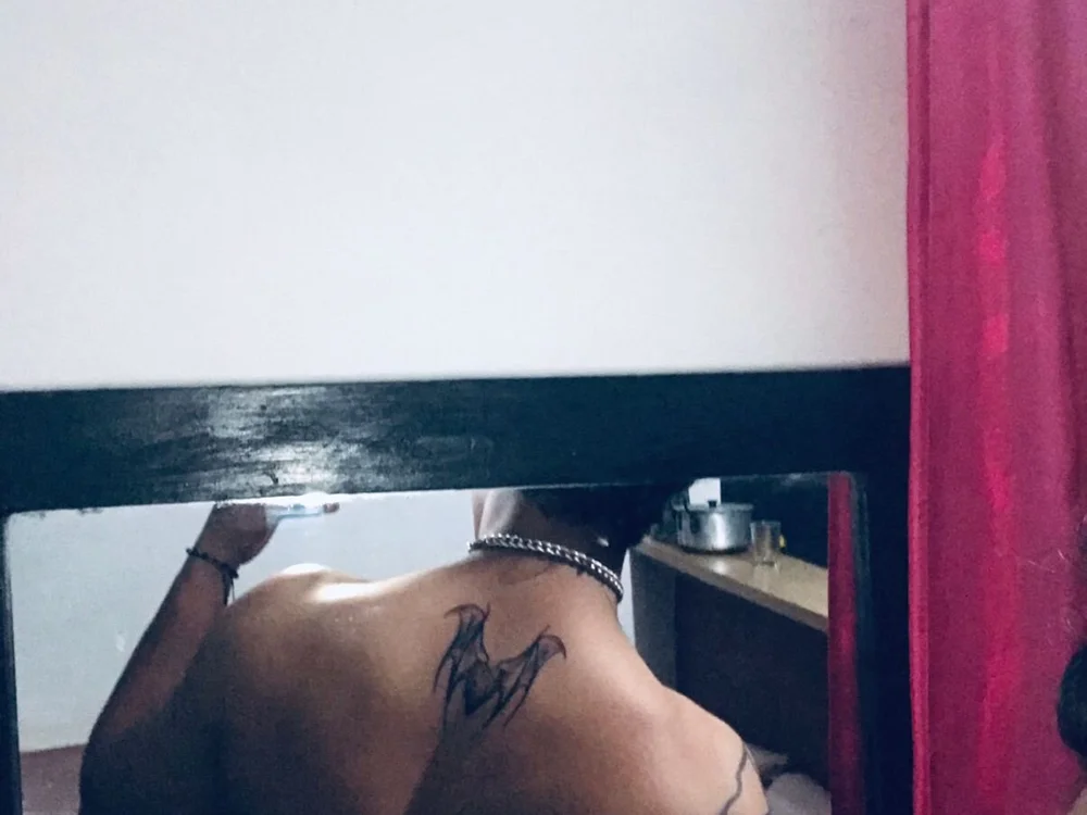 mateopalacios' Offline XXX Chat