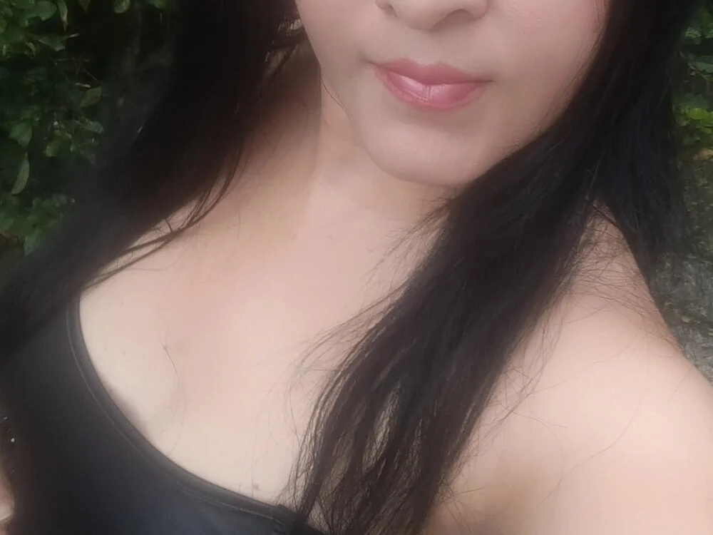 Czat XXX offline – Camila-Valverde