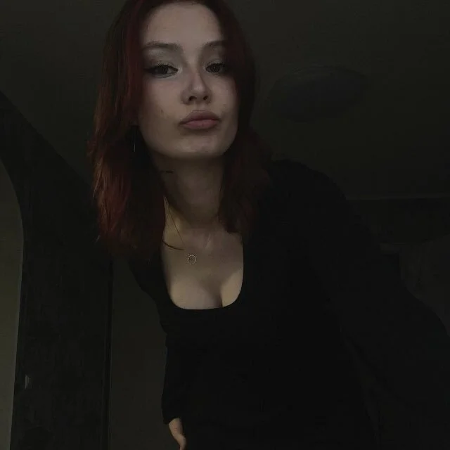 Violla_Gradcen's Offline XXX Chat