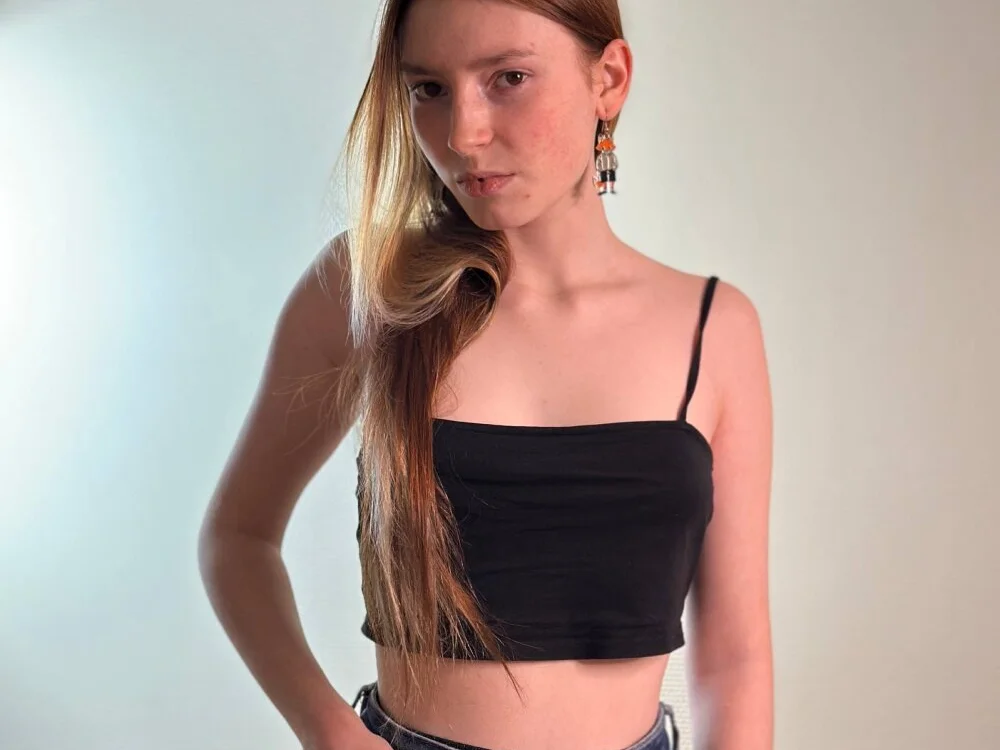 BettinaBarringer Chat XXX offline