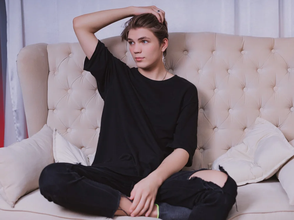 Justin_Horn's Offline XXX Chat