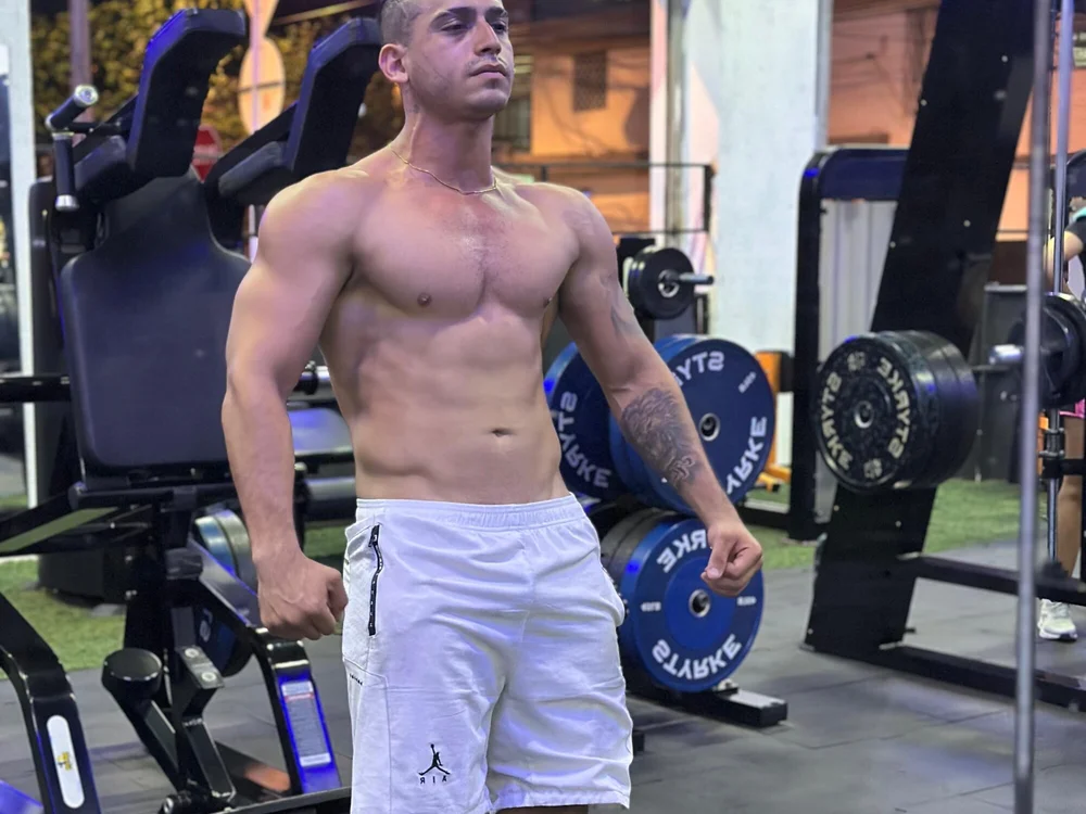 ห้องแชทออฟไลน์ของ MIKE_WOLFF