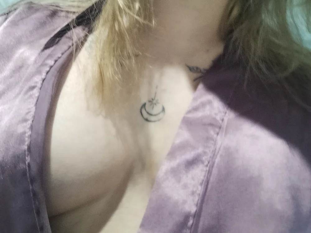 Afeliia_Xx's Offline XXX Chat