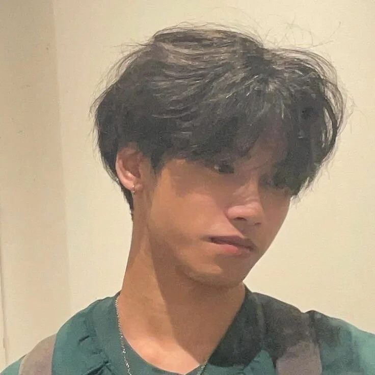 HOTBOY_MIKE Offline XXX-chat