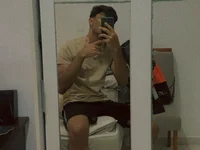 mushz 🌩 live naked stream