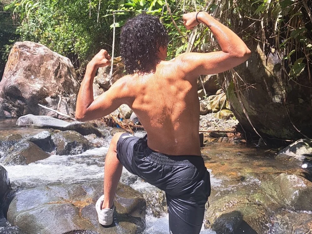 -Damian_Caliente-'s Offline XXX Chat