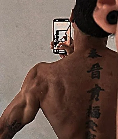 Thomas_Fit1 Offline XXX-Chat