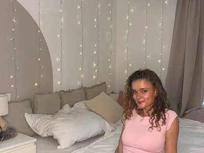 Stella_Rosee - Girl 