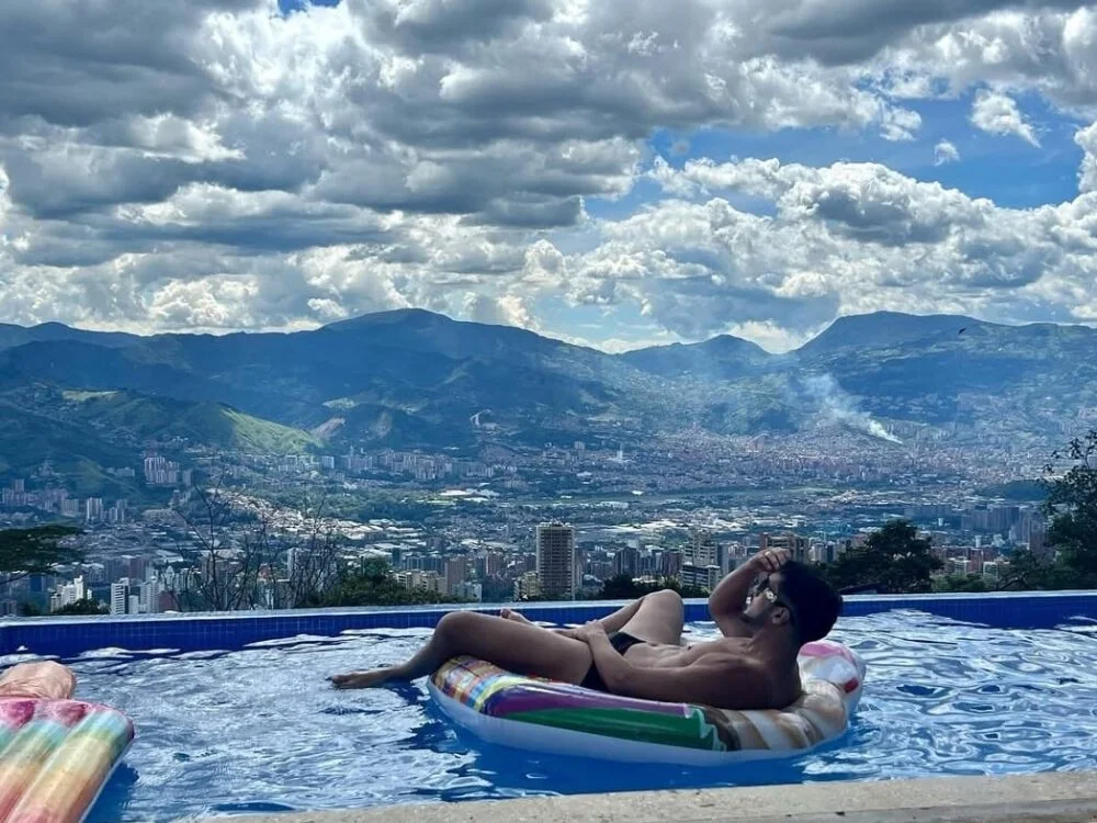 aronpratt's Offline XXX Chat