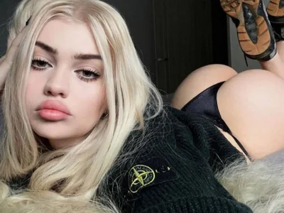 Miamix2 Adlı Modelin Çevrimdışı XXX Sohbeti