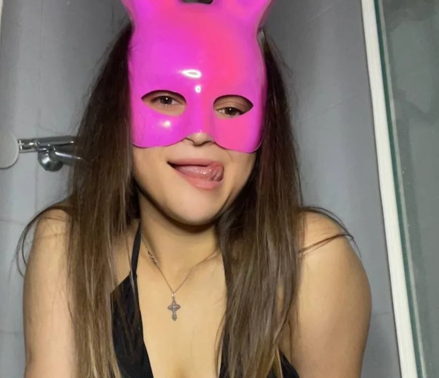 milay_ledi's Offline Chat Room