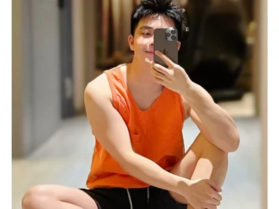 Lovelytad Male Student XXX Webcam