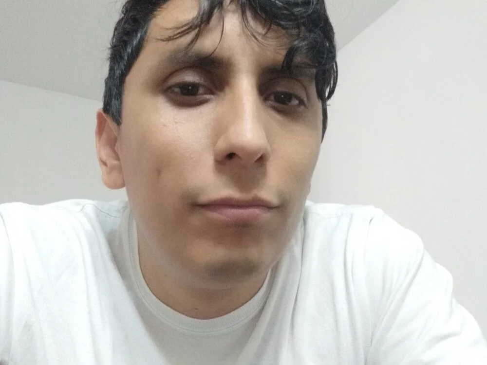 Aladino09 离线XXX聊天