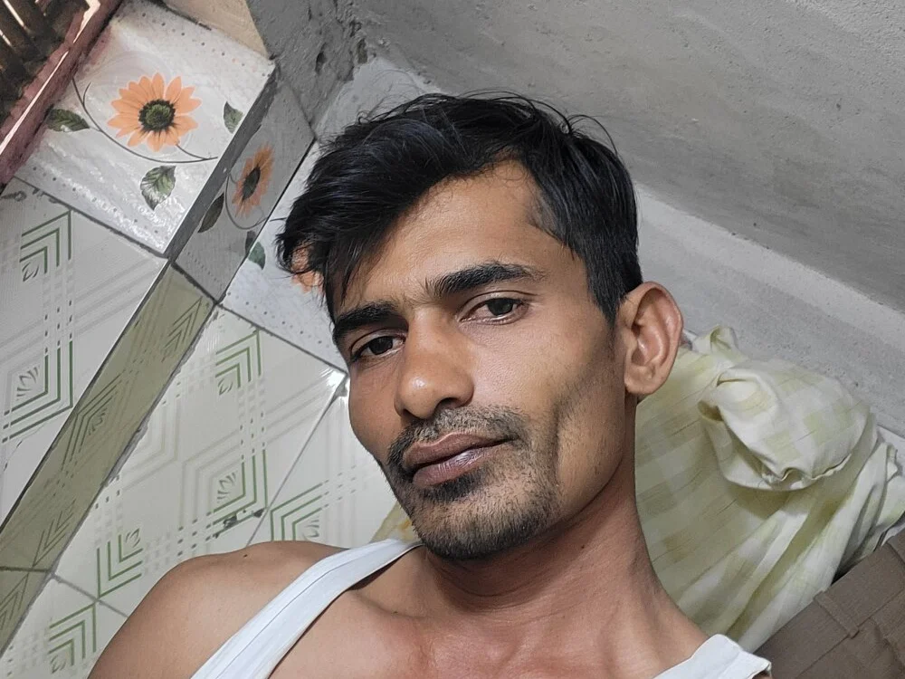 Desiking1 Offline XXX-chat