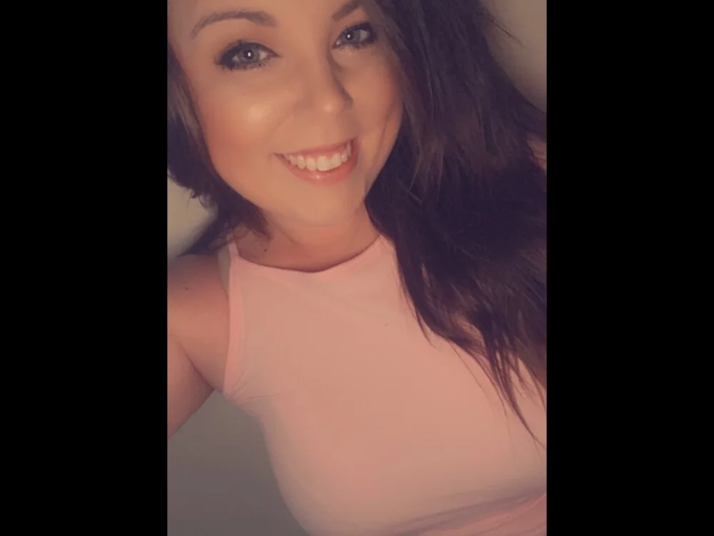 TheBlackWidowxo: офлайн-секс-чат