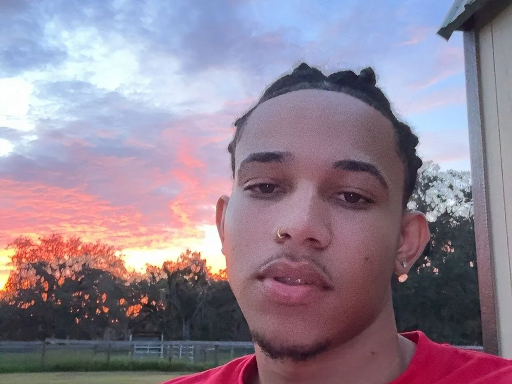 Playboy77_'s Offline XXX Chat