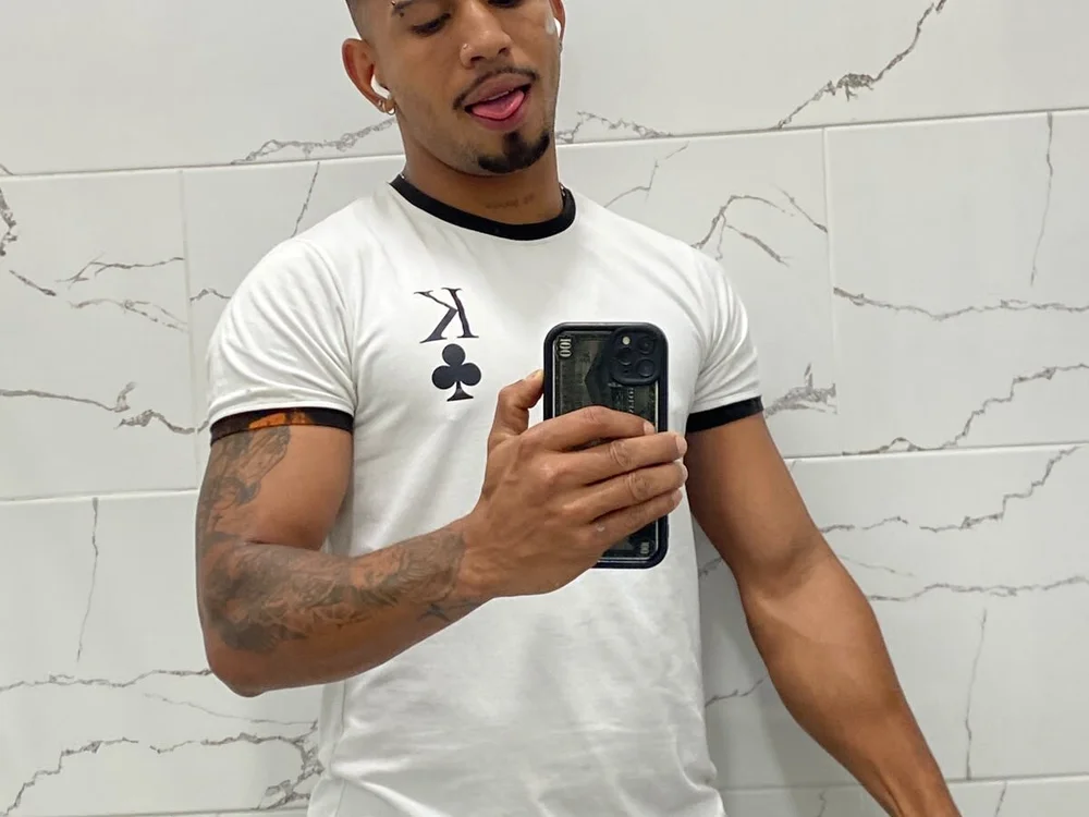 foto de portada de black_hot1