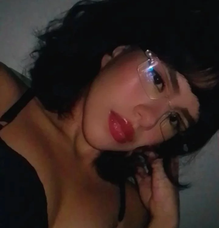 Selena_squirt77's most recent online preview