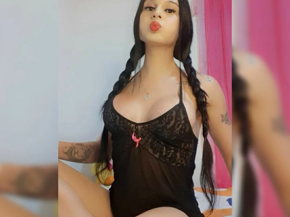 Pamela_Belle Offline XXX-Chat