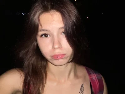 Sky_bounty - Girl 