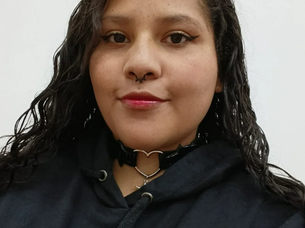 Lunea_kane: офлайн-секс-чат