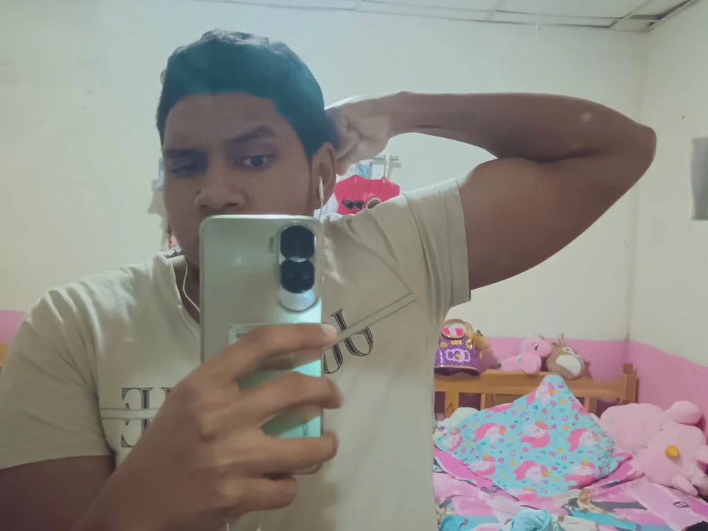 Offline XXX chat modela Pollon297