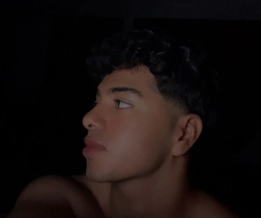 Offline XXX chat cherry_blossom77