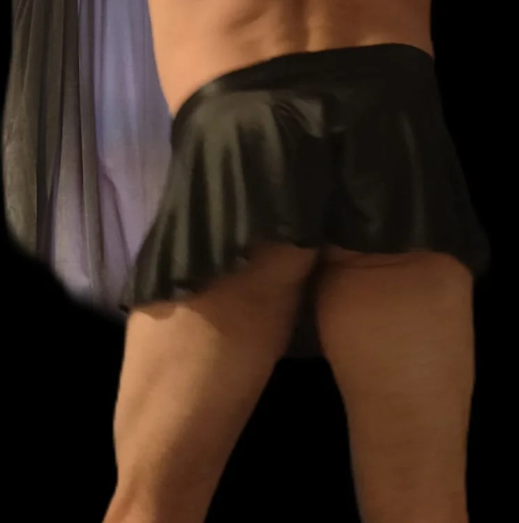 eguagostoso's Offline Chat Room