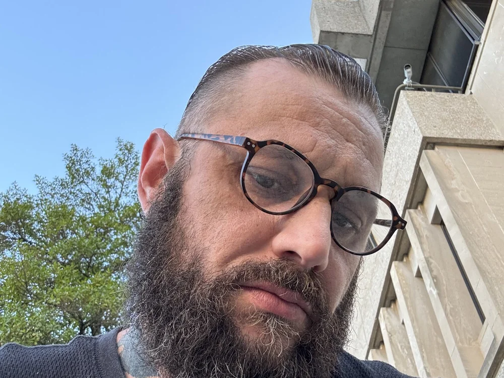 Bbwlover3413's Offline Chat Room