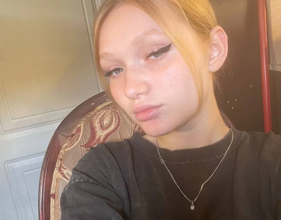 Toffee_Julia's Offline XXX Chat