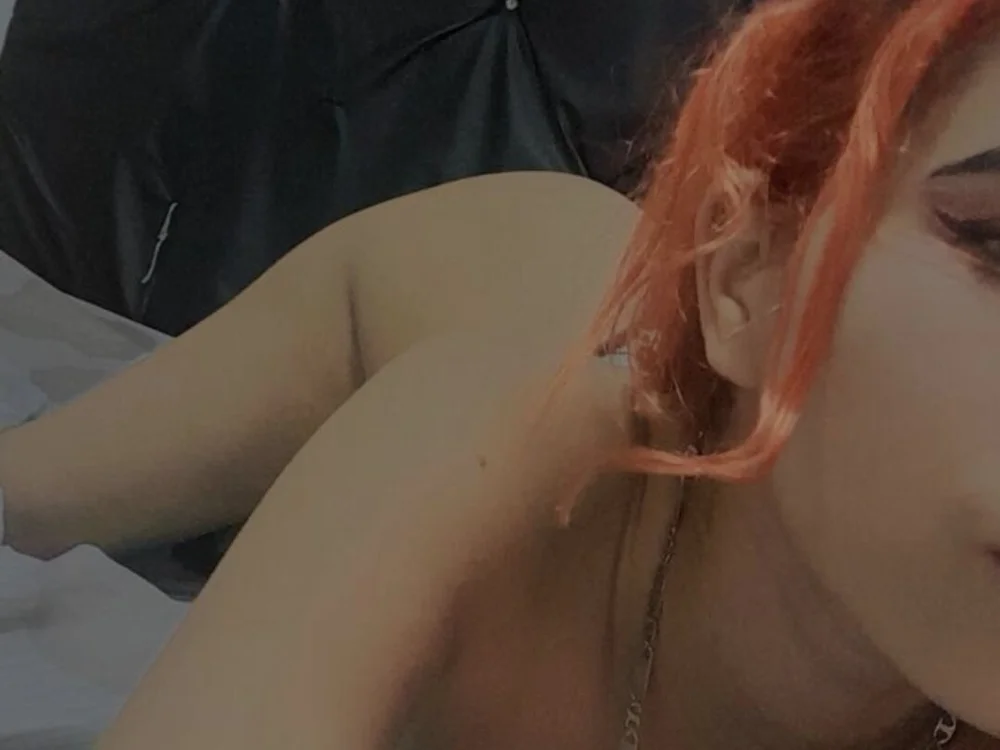 Red_rose666's Offline Chat Room
