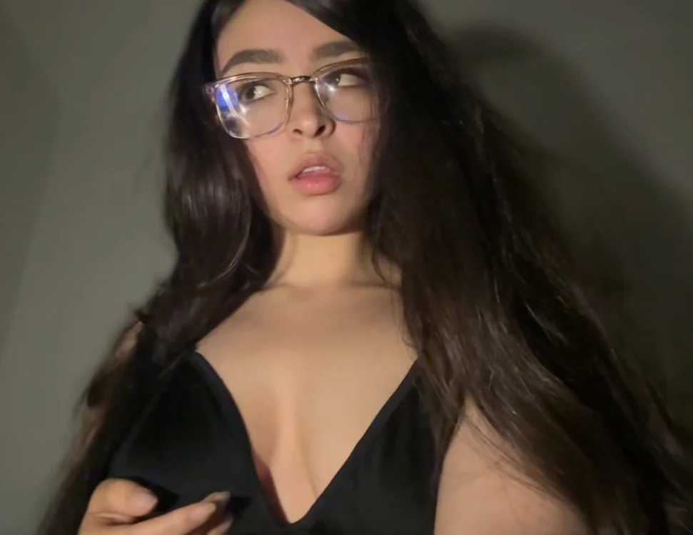 Eva_Macalliter offline XXX-chat