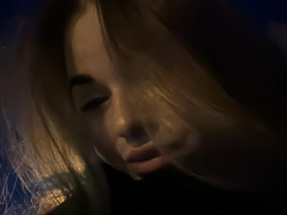 Antrrra's Offline Chat Room