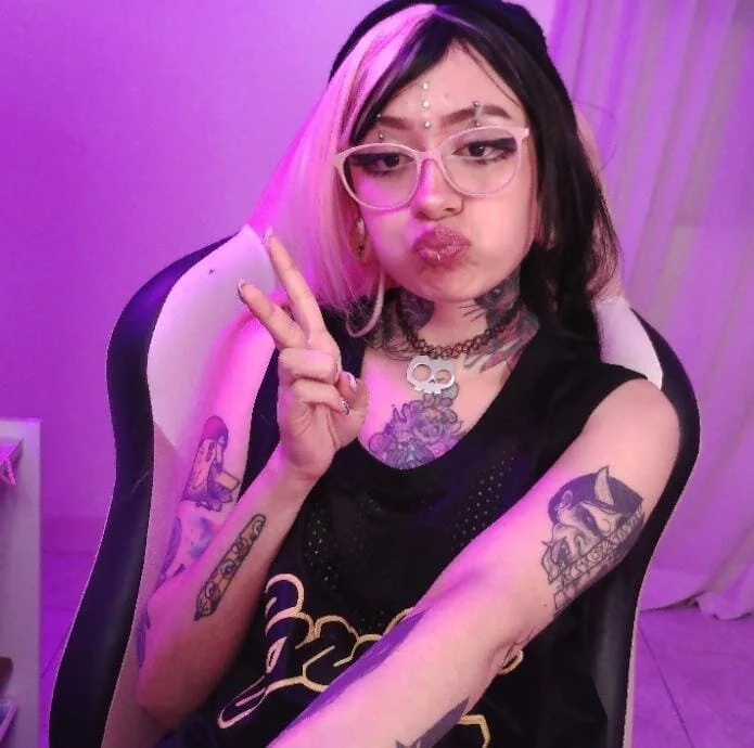 vainilla_doll offline XXX-chatje