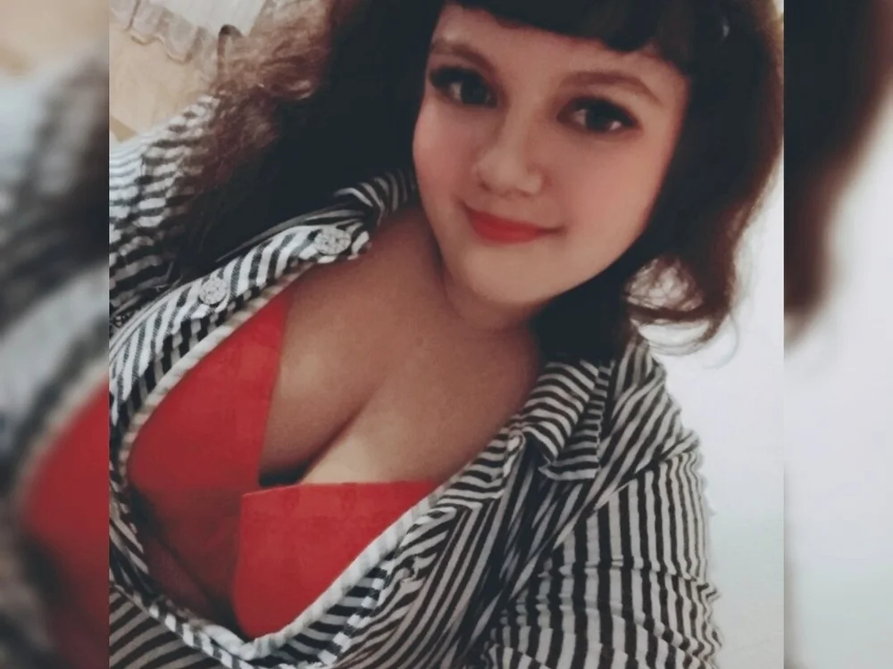 Euphoriaassss' Offline XXX Chat