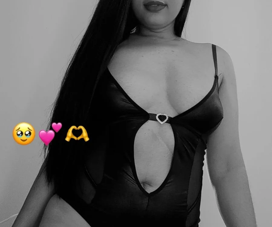 EMI_BLISS' Offline XXX Chat