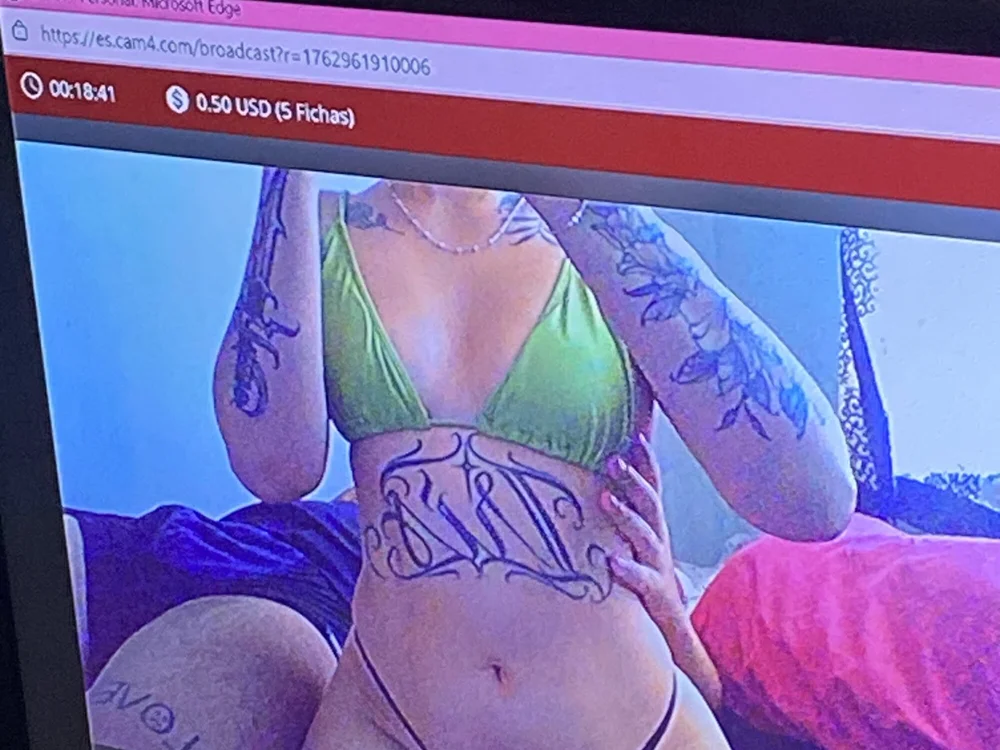 gatitamiau6969's most recent online preview