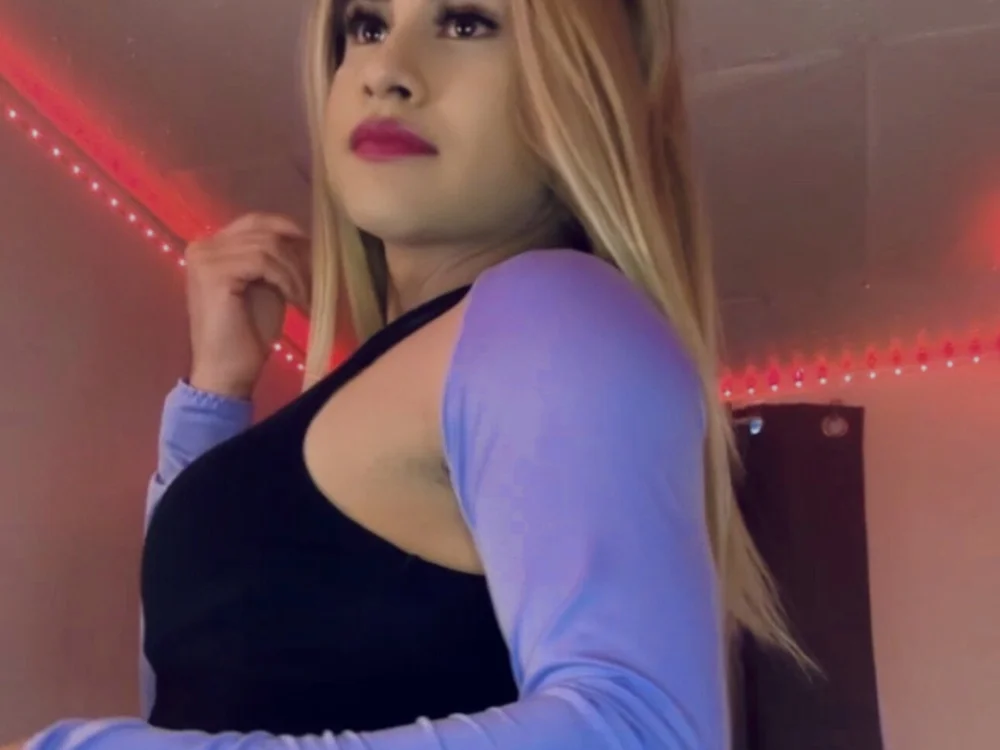 stefanytsoficial's Offline Chat Room