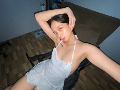 Sofieeee - Girl 