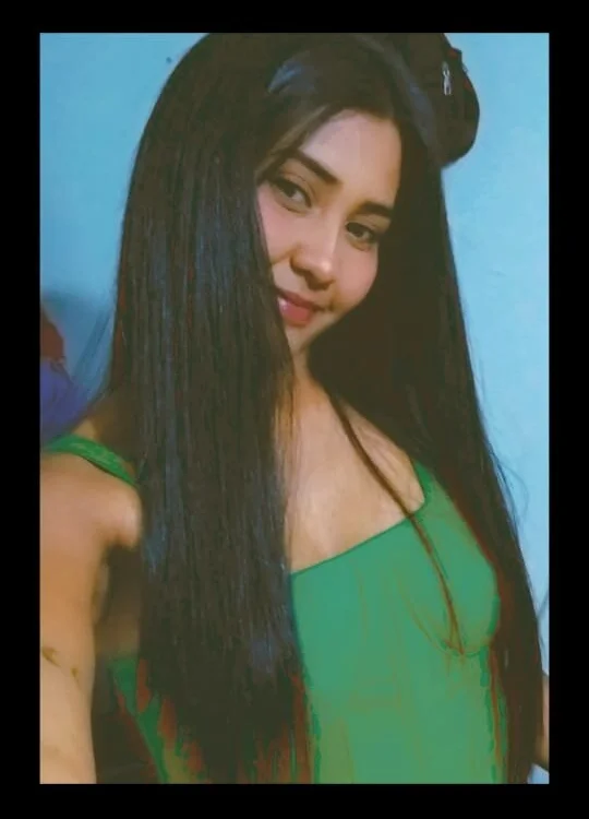 Nixiee1's Offline XXX Chat