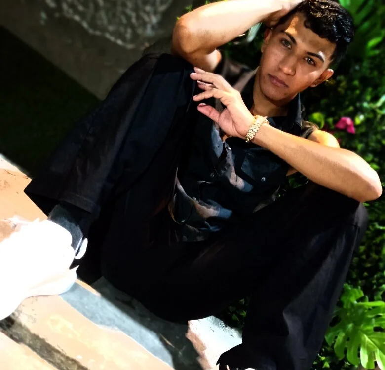 แชท XXX ออฟไลน์ของ AlexPhoenix