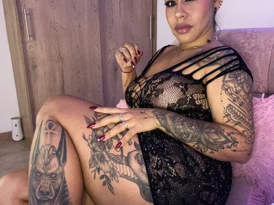 andrea_lopezz_ on StripChat