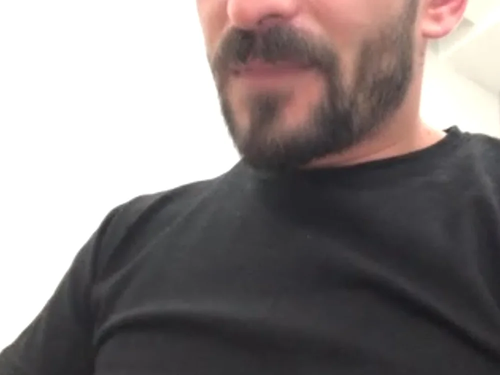 Sextime_River's Offline Chat Room