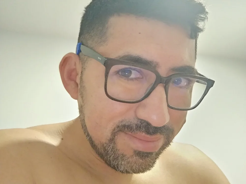 Naju89's Offline Chat Room
