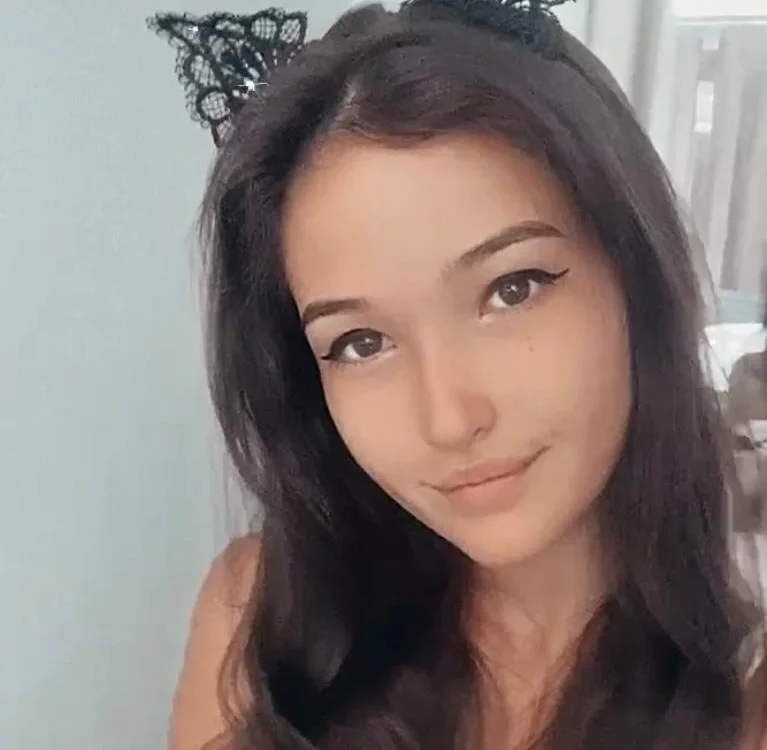 dinkudonut's Offline Chat Room