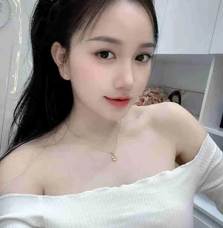 Baa-bee22 Chat XXX offline