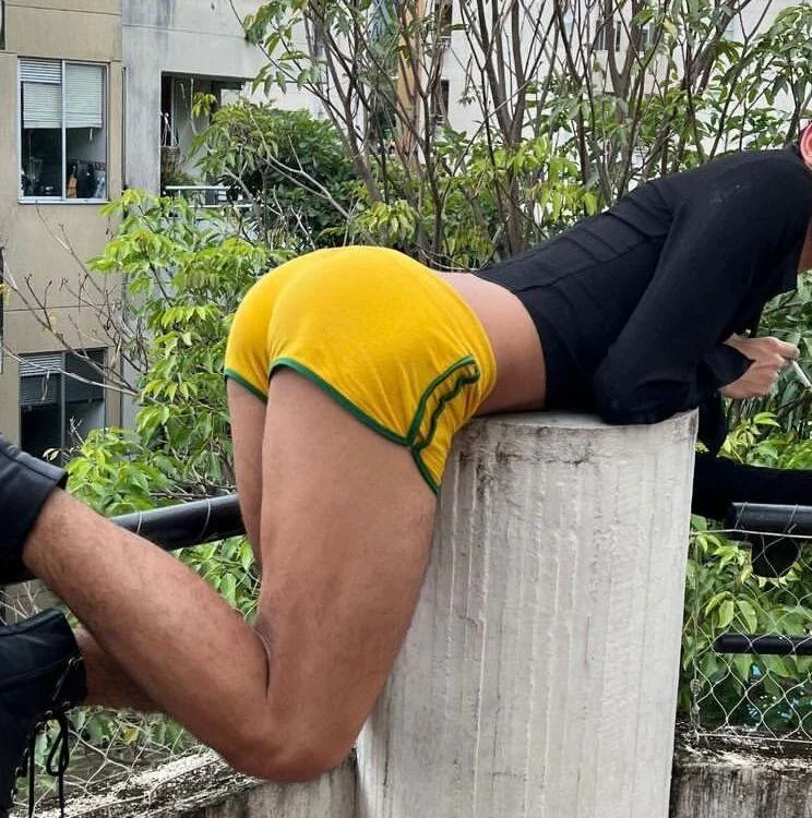 axel_love13 離線 XXX 聊天