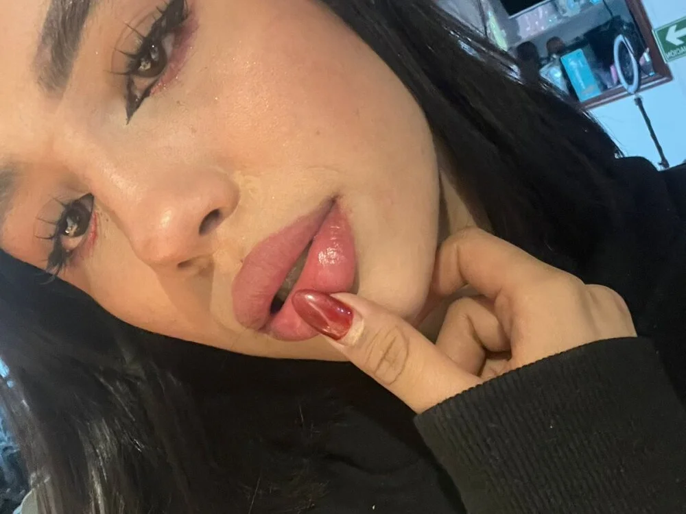 tael_novacs Chat XXX Ngoại tuyến